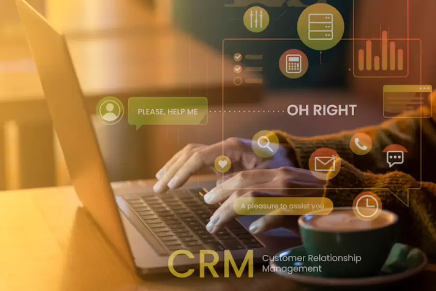 Potencia tu negocio con un CRM _ gurú del marketing digital